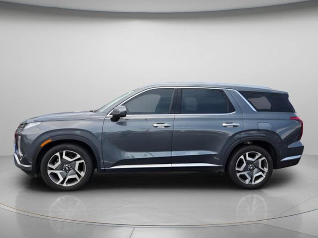 Used 2025 Hyundai Palisade SEL Premium 8 Passenger SUV