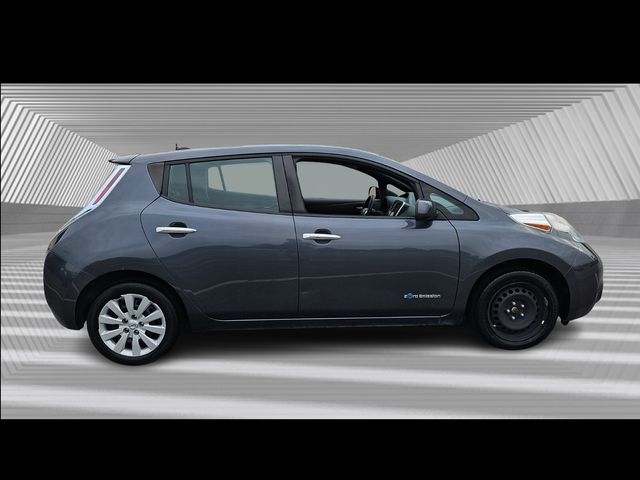 2013 Nissan Leaf S photo 3