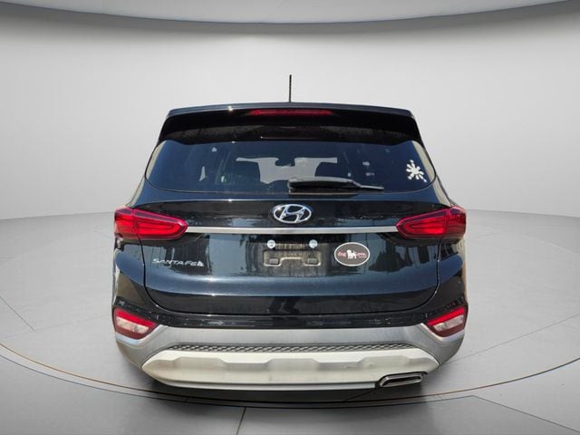2020 Hyundai Santa Fe SE - Photo 6