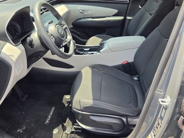 2024 Hyundai Tucson SE - Photo 10