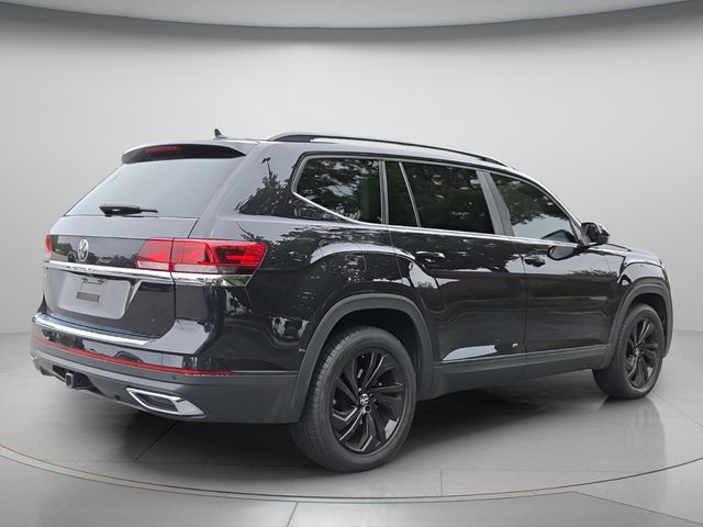 2023 Volkswagen Atlas SE w/Tech - Photo 7