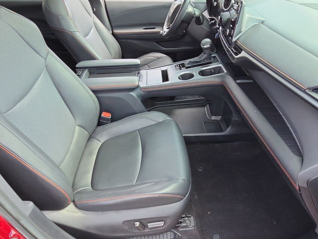 2022 Toyota Sienna XSE - Photo 19