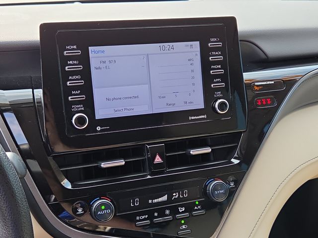 2024 Toyota Camry LE - Photo 21