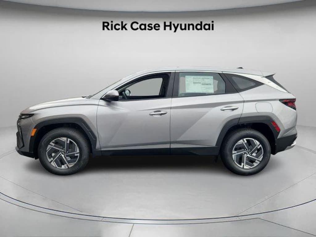 New 2026 Hyundai Tucson Hybrid Blue SUV