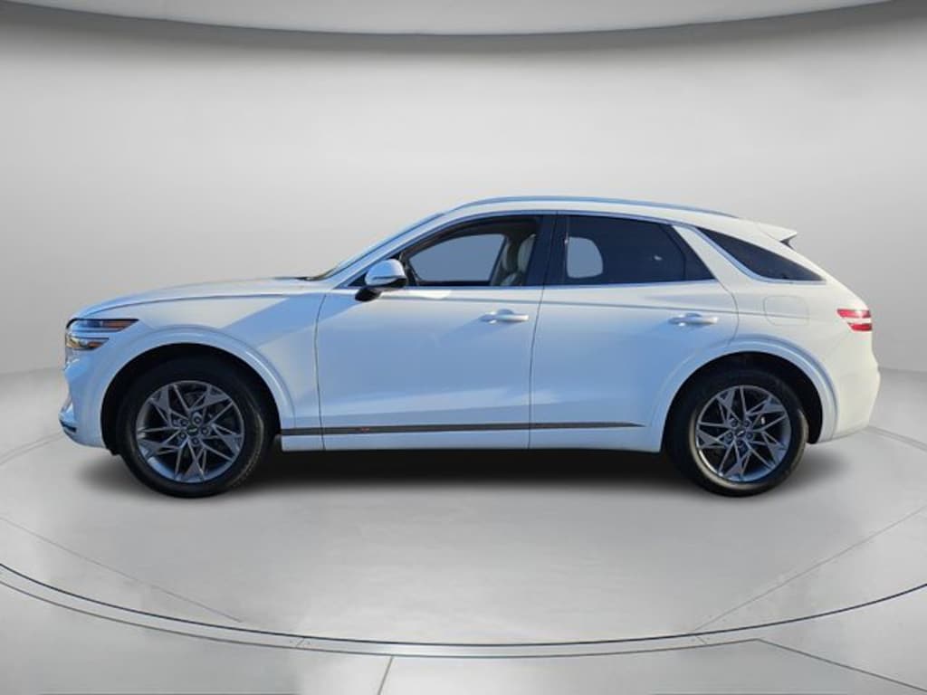 Used 2022 Genesis GV70 2.5T Select SUV