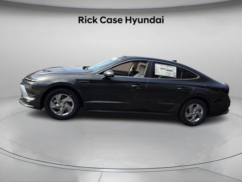 New 2026 Hyundai Sonata SE Sedan