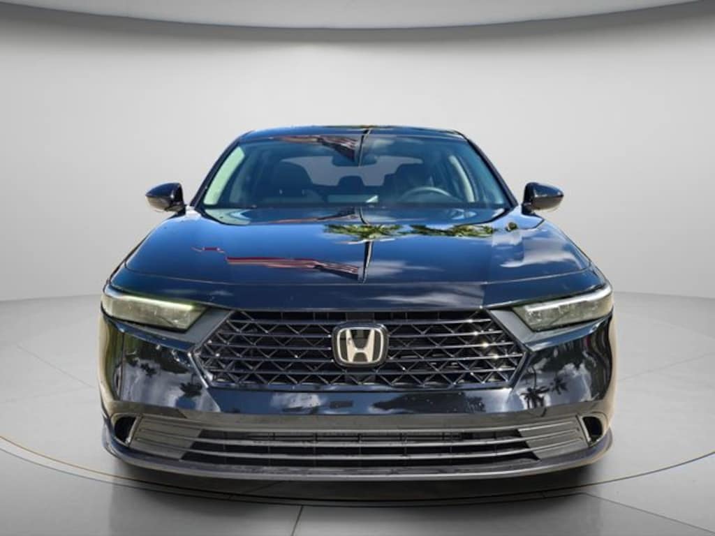 Used 2025 Honda Accord SE Sedan