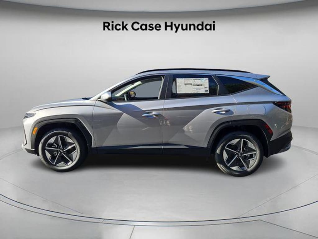 New 2026 Hyundai Tucson Hybrid SEL SUV