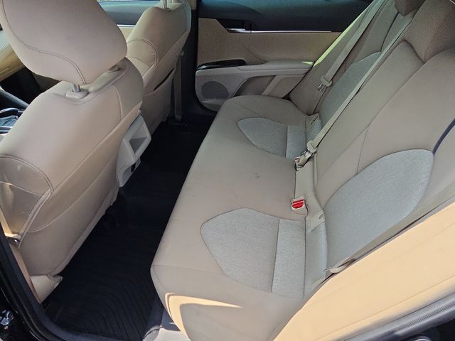 2024 Toyota Camry LE - Photo 13