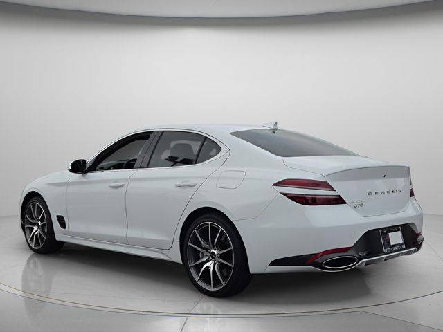 2026 GENESIS G70 Standard - Photo 6