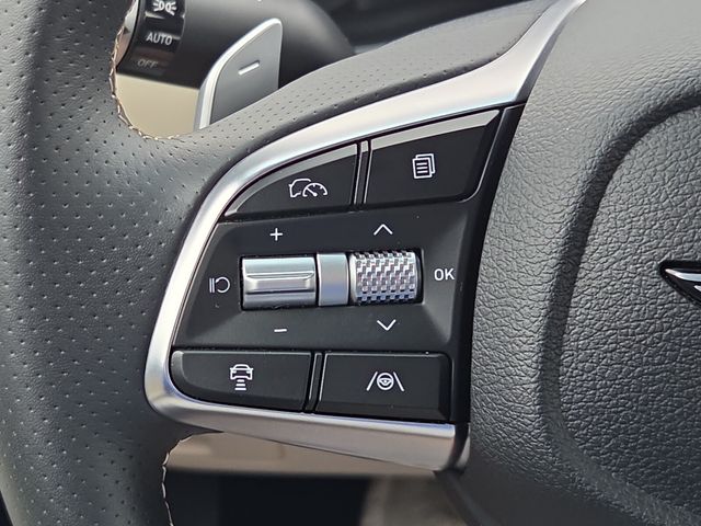 2026 GENESIS G70 Standard - Photo 24