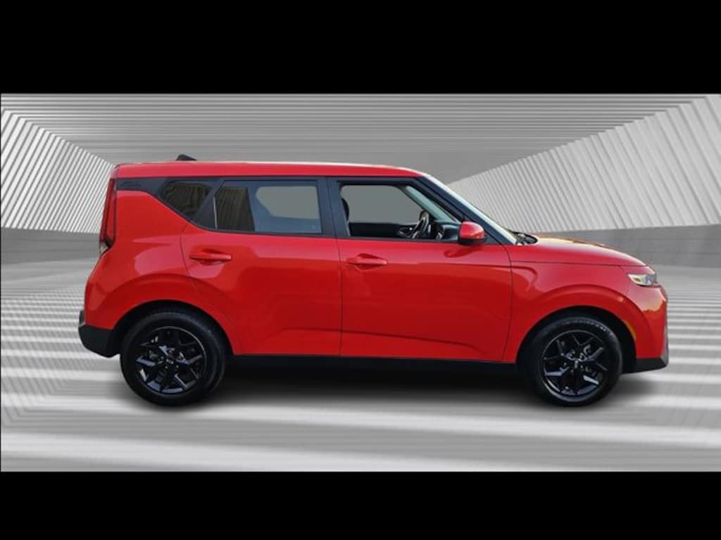 Used 2021 Kia Soul S Hatchback