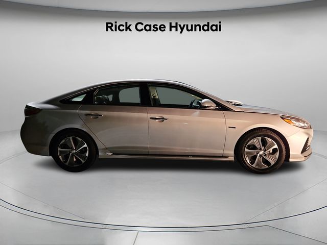 2018 Hyundai Sonata Hybrid Limited photo 3