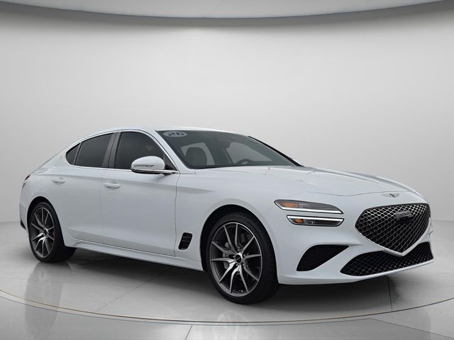 2026 GENESIS G70 Standard - Photo 8