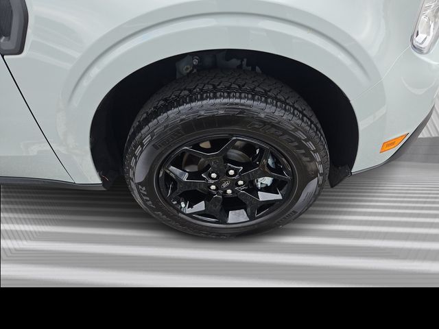 2024 Ford Maverick XLT photo 2