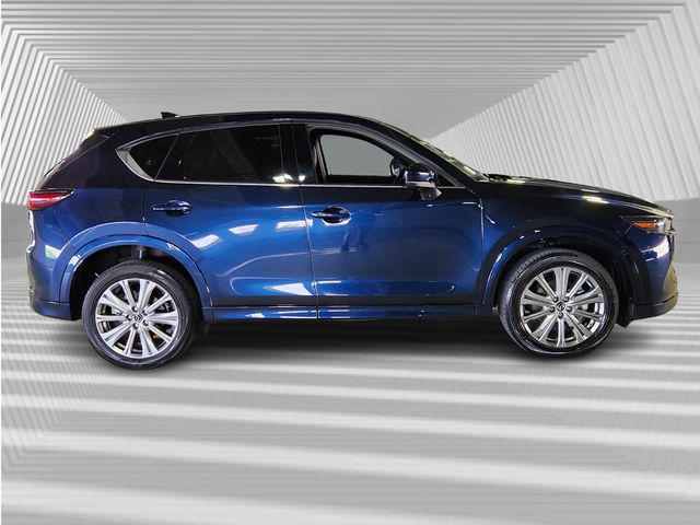 2022 Mazda CX-5 2.5 Turbo Signature photo 2