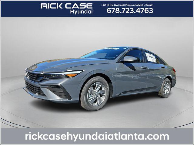 2026 Hyundai Elantra SE's photo