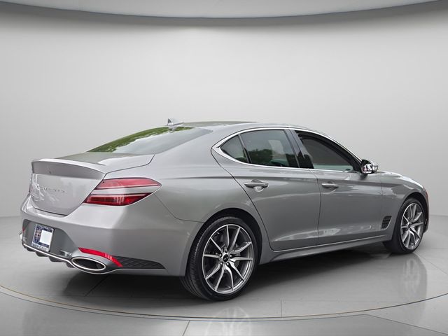 2026 GENESIS G70 Standard - Photo 7