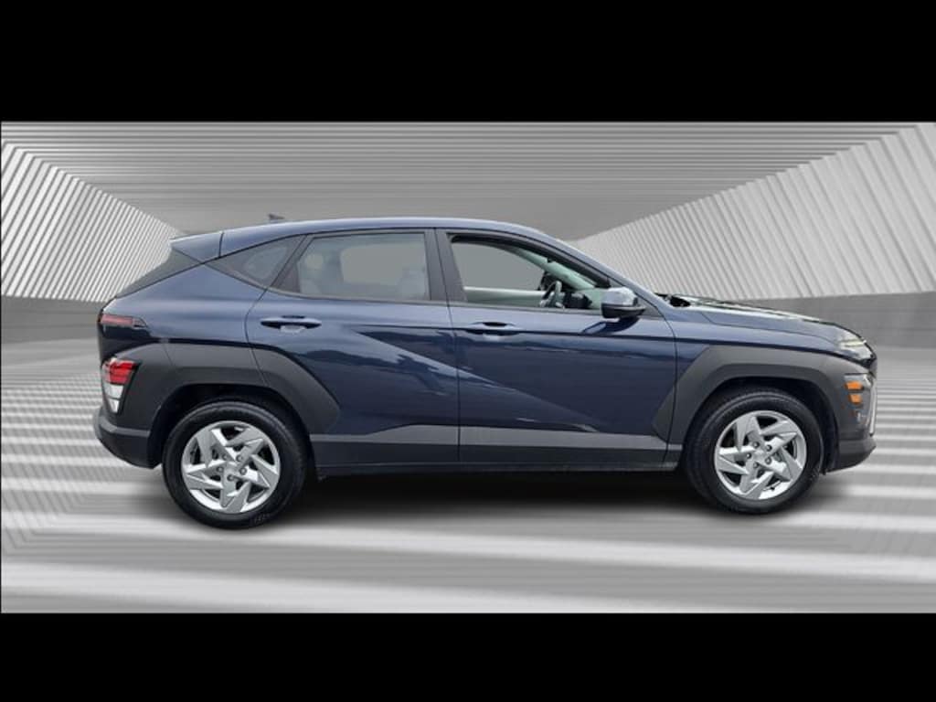 Used 2024 Hyundai Kona SE SUV