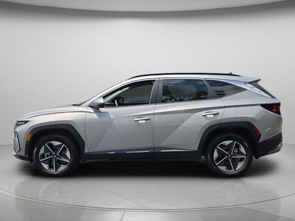 New 2026 Hyundai Tucson Hybrid SEL AWD SUV