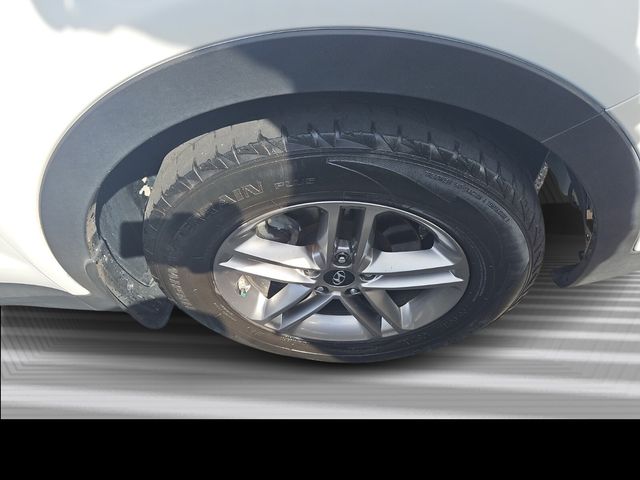 2017 Hyundai Santa Fe Sport Base photo 2