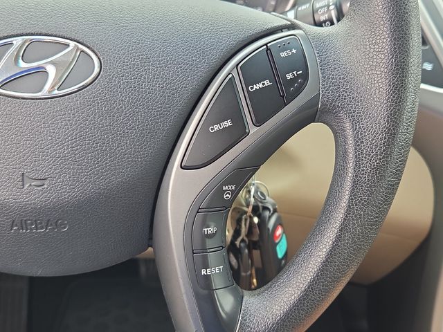 2014 Hyundai Elantra SE - Photo 23