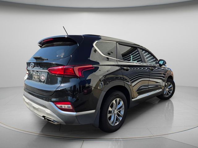 2020 Hyundai Santa Fe SE - Photo 7