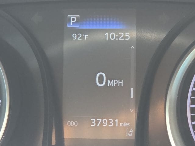 2024 Toyota Camry LE - Photo 25