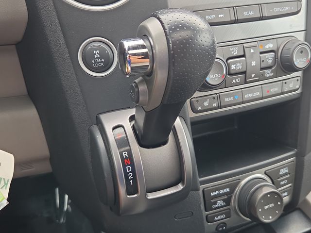 2015 Honda Pilot EX-L - Photo 22