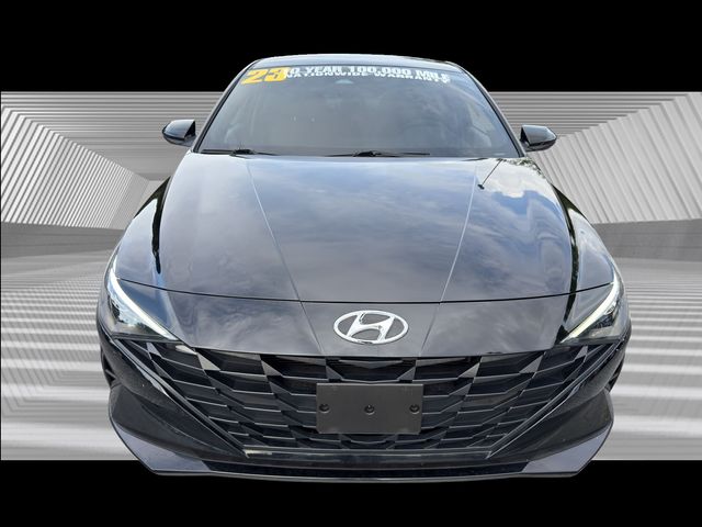 2023 Hyundai Elantra SE photo 4