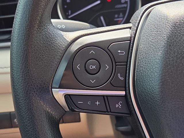 2024 Toyota Camry LE - Photo 23