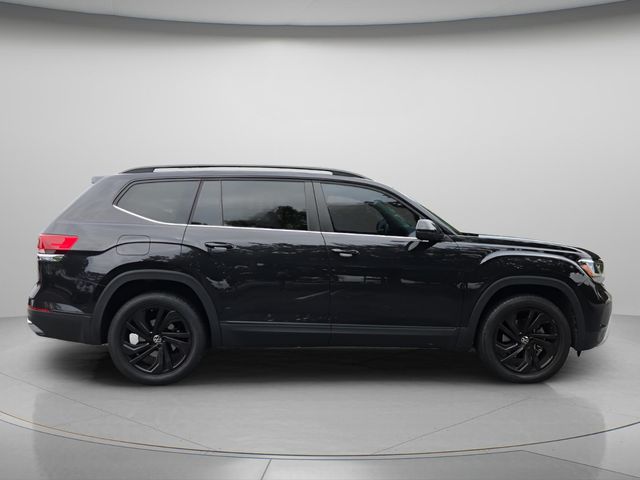 2023 Volkswagen Atlas SE w/Tech - Photo 8