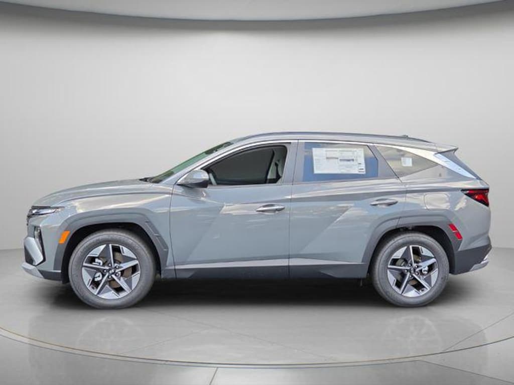 New 2026 Hyundai Tucson SEL FWD SUV