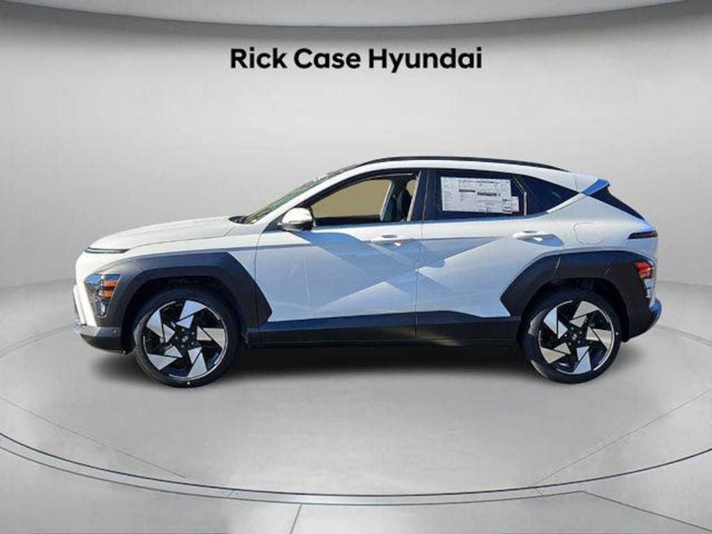 New 2026 Hyundai Kona Limited FWD SUV