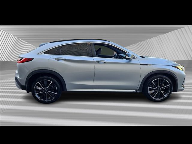 2022 Infiniti QX55 Luxe photo 3