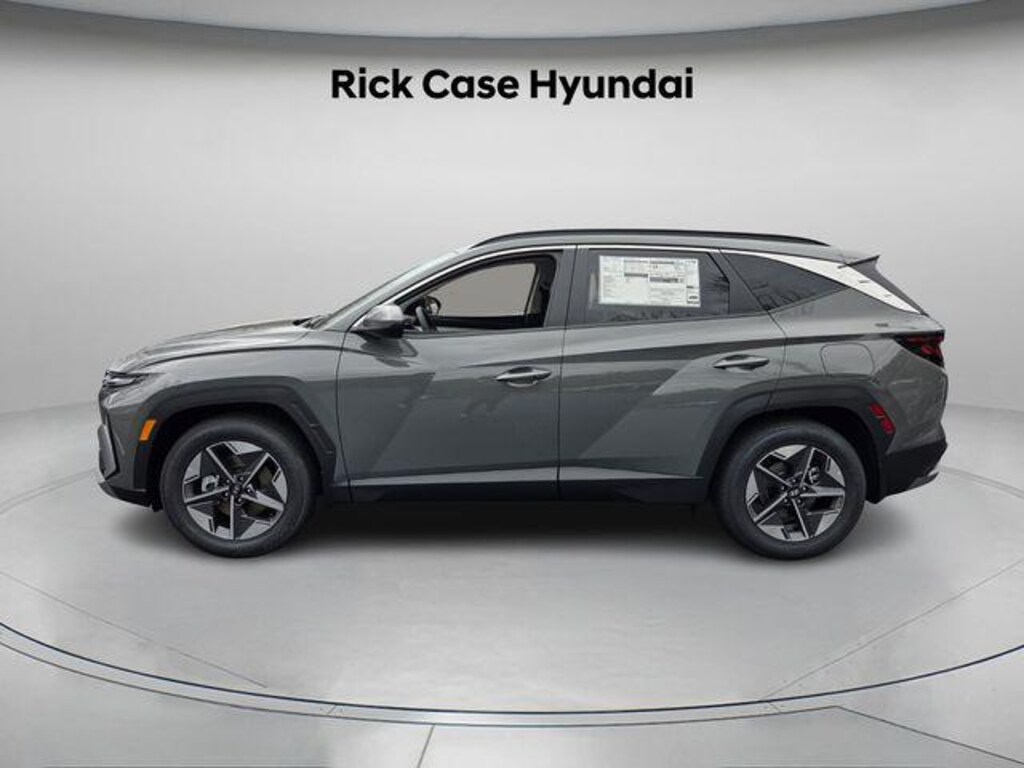 New 2026 Hyundai Tucson SEL FWD SUV