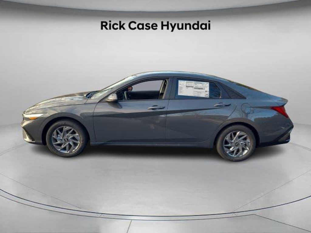 New 2026 Hyundai Elantra Hybrid Blue Sedan