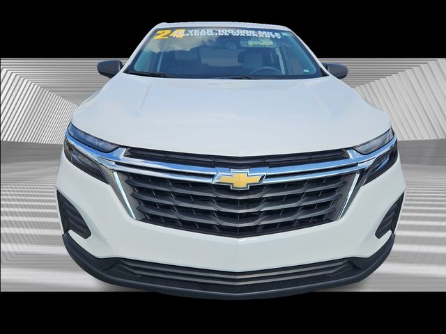2024 Chevrolet Equinox LS photo 4