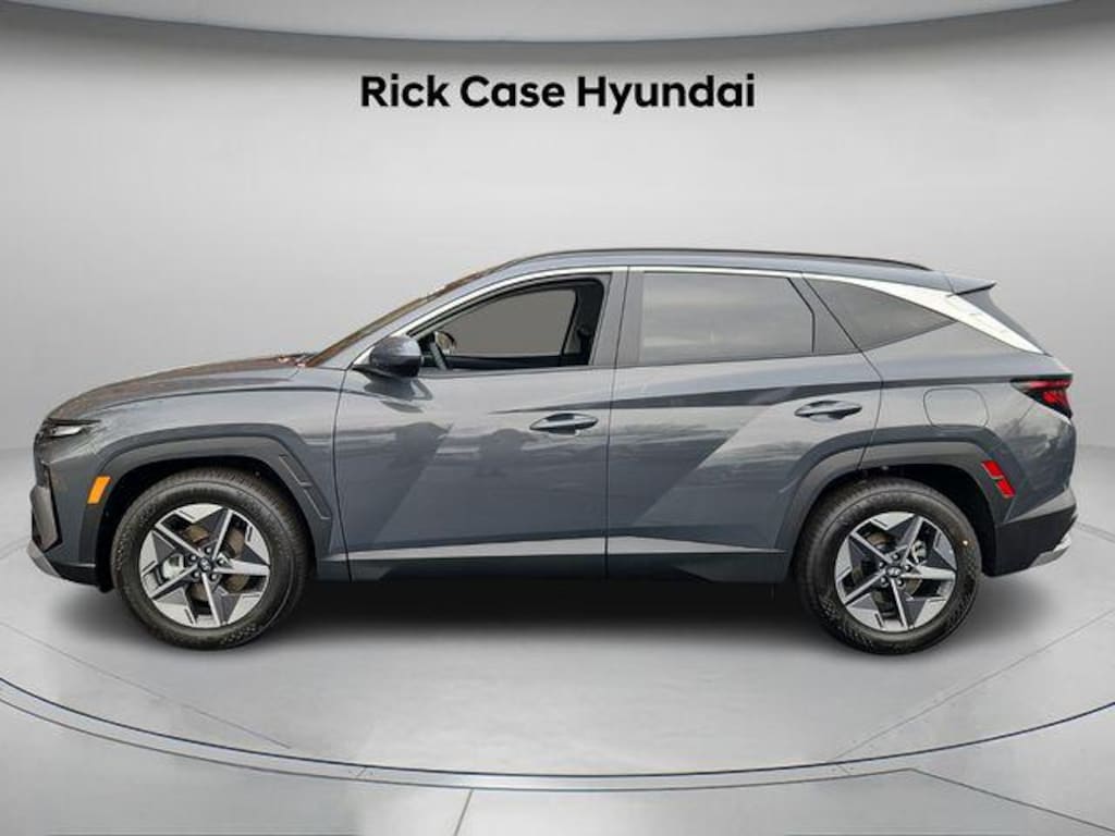 New 2026 Hyundai Tucson SEL FWD SUV