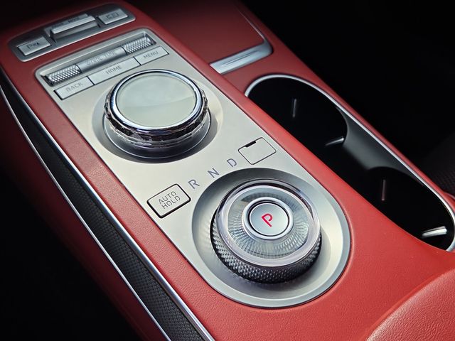 2024 GENESIS GV70 Standard - Photo 21