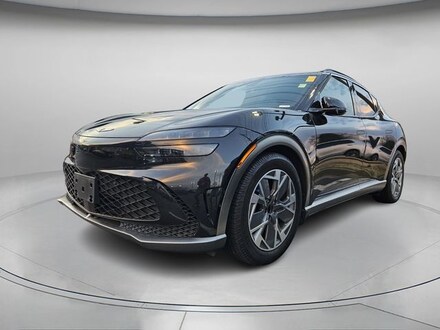 2024 Genesis GV60 Standard SUV