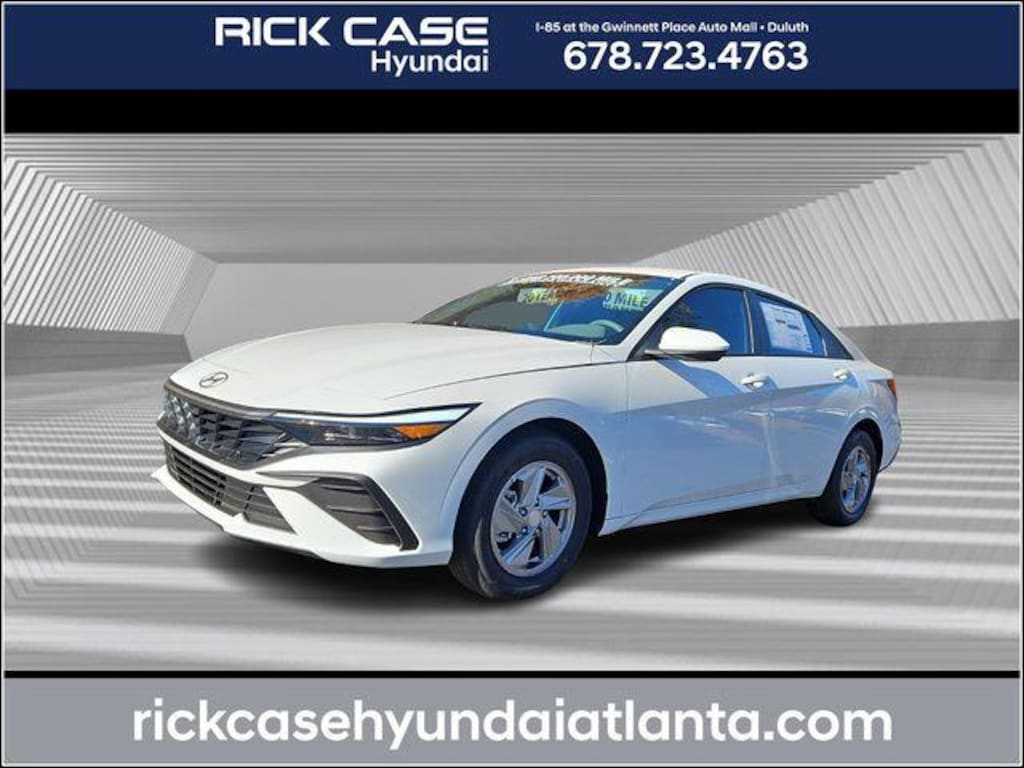 New 2025 Hyundai Elantra SE Sedan