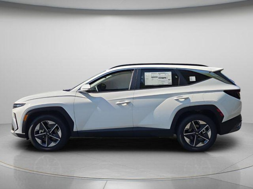 New 2026 Hyundai Tucson SEL Premium FWD SUV