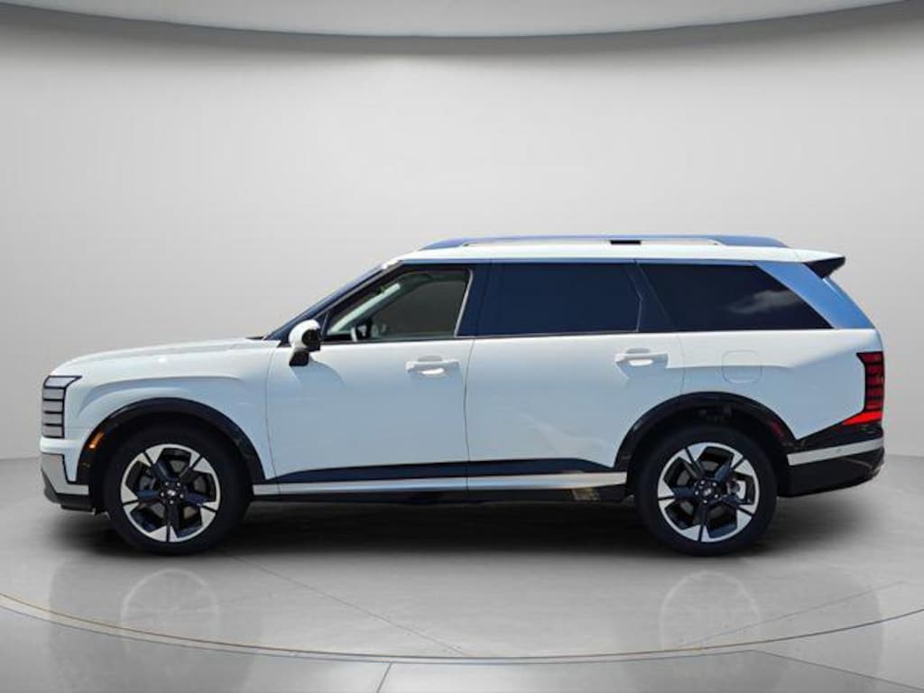 New 2026 Hyundai Palisade Limited FWD SUV