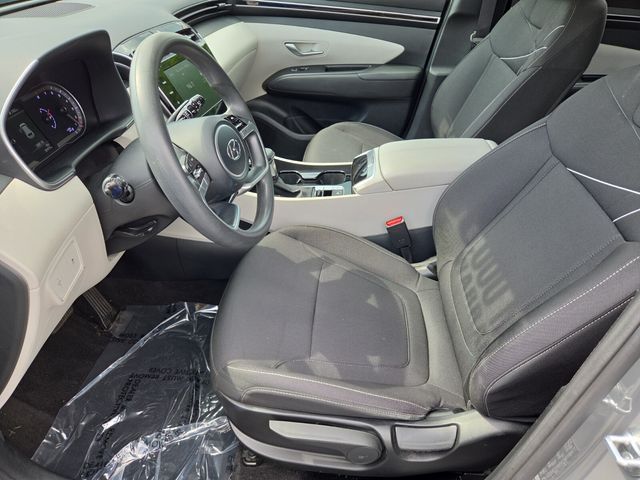 2024 Hyundai Tucson SE - Photo 10