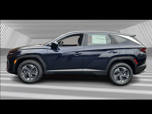 2026 Hyundai Tucson Hybrid Blue photo 2