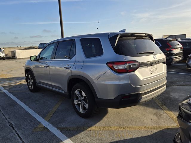 2023 Honda Pilot EX-L photo 4