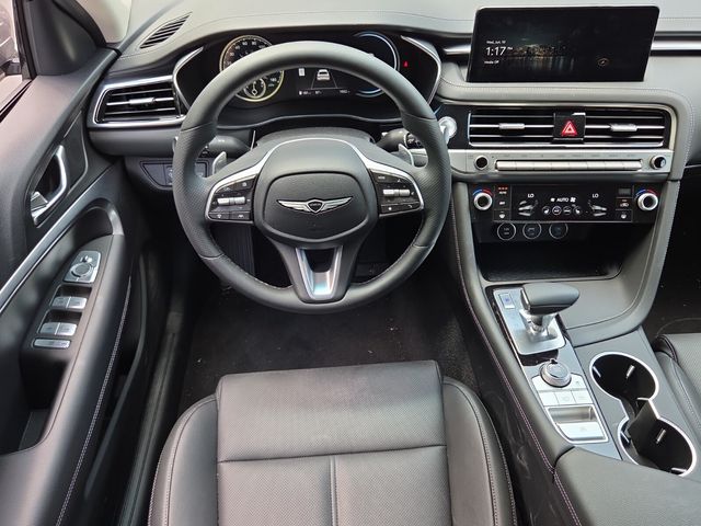 2026 GENESIS G70 Standard - Photo 14