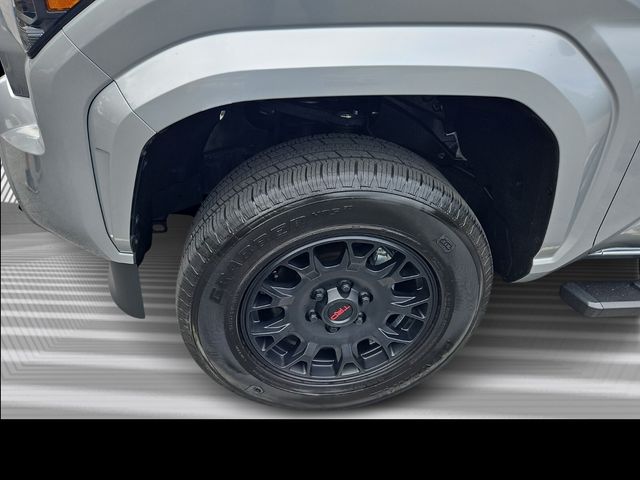 2024 Toyota Tacoma SR5 photo 2