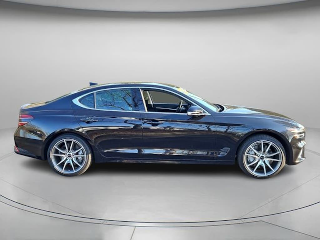 Used 2025 Genesis G70 2.5T Sedan